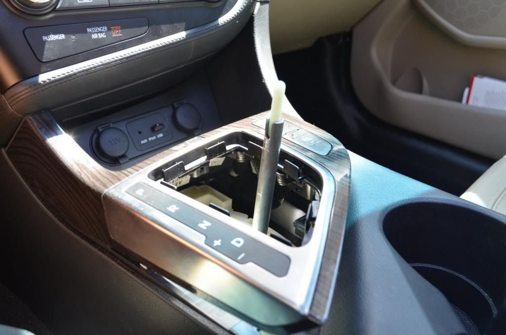 [DIY] HOW to remove Center Console